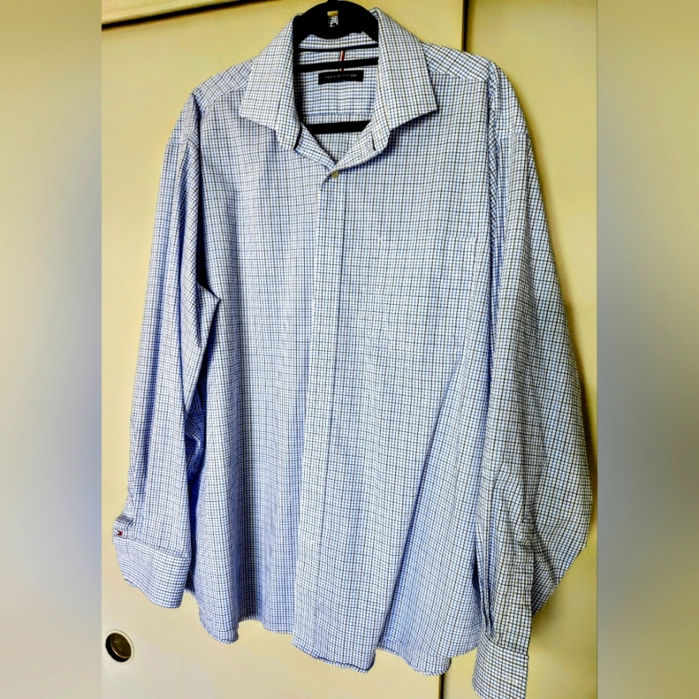 Tommy Hilfiger Blue Dress Shirt with Classic Collar